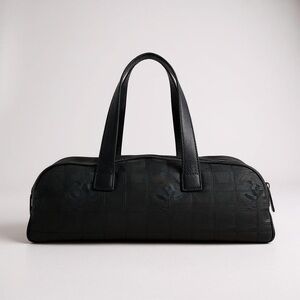 CHANEL Black Travel Ligne Minimalist Design
